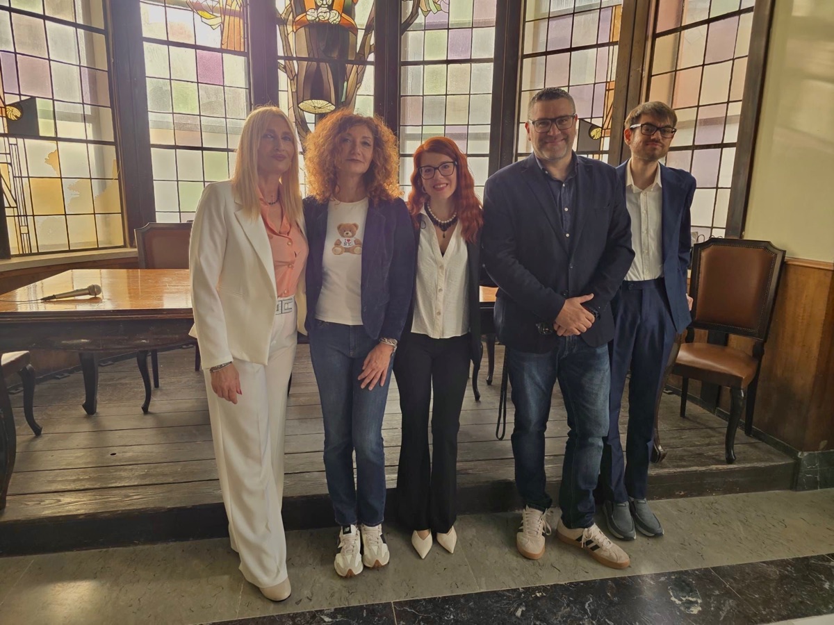 La nuova giunta della Consulta Civica di Siracusa: da sinistra Soraya Denaro, Stefania Pedicone, Giusy Cannella, Umberto Lo Verde, Alessandro Calabrò.